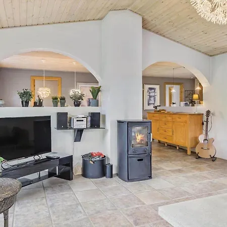 Casa de Férias 10843-ulfborg-baekbyvej-81 *