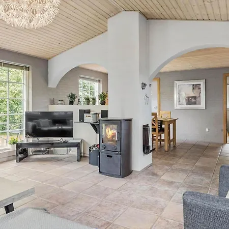 10843-ulfborg-baekbyvej-81 Feriehus