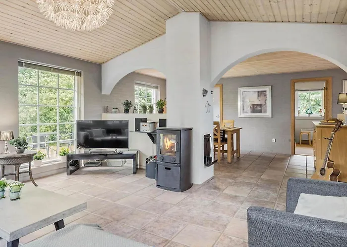 10843-ulfborg-baekbyvej-81 * Ulfborg